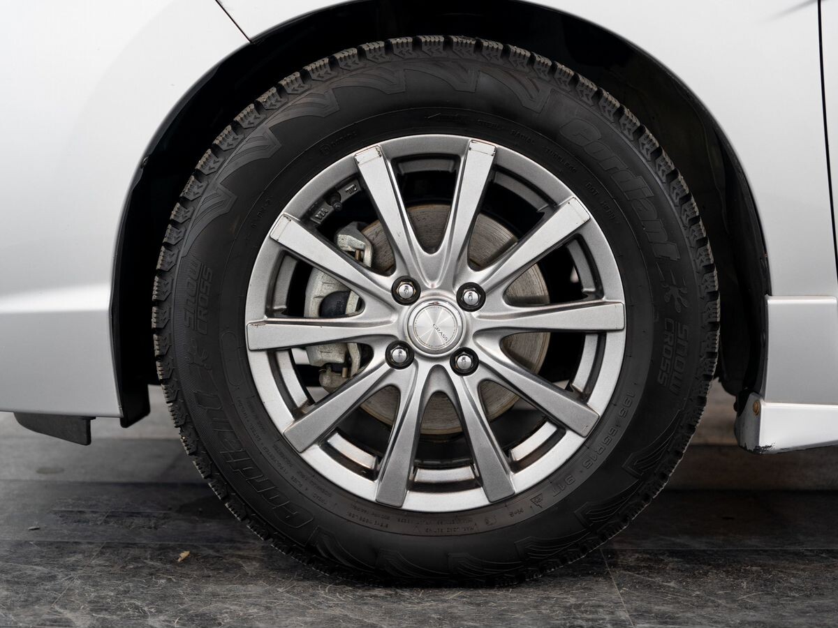 Honda Shuttle 2015 - фото автомобиля