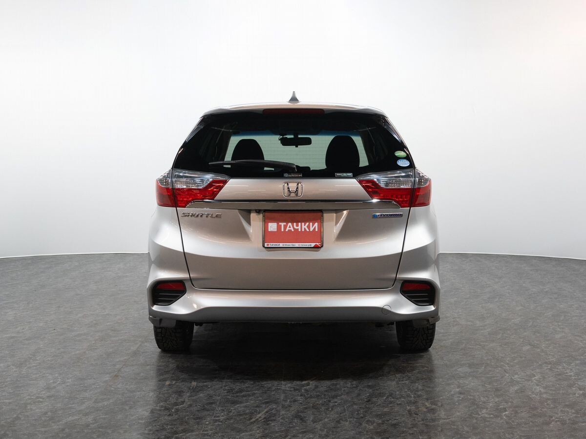 Honda Shuttle 2015 - фото автомобиля