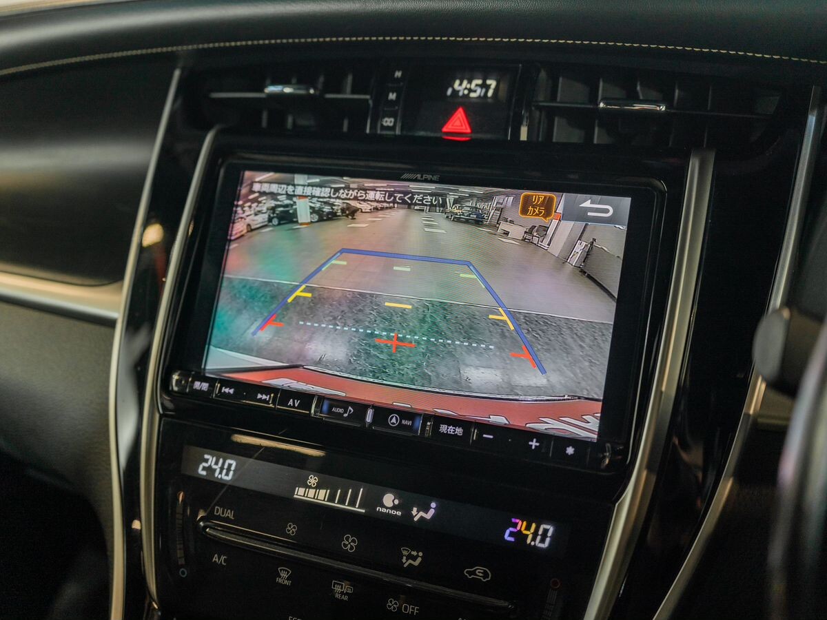 Toyota Harrier 2019 - фото автомобиля