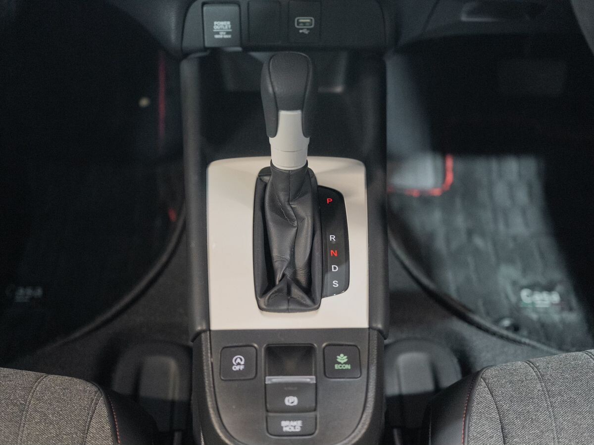 Honda Fit 2021 - фото автомобиля