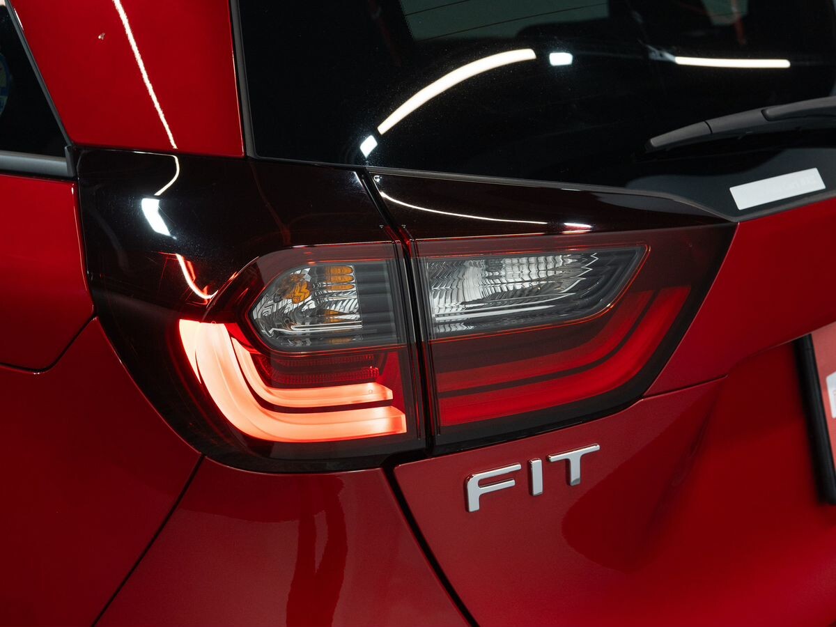 Honda Fit 2021 - фото автомобиля