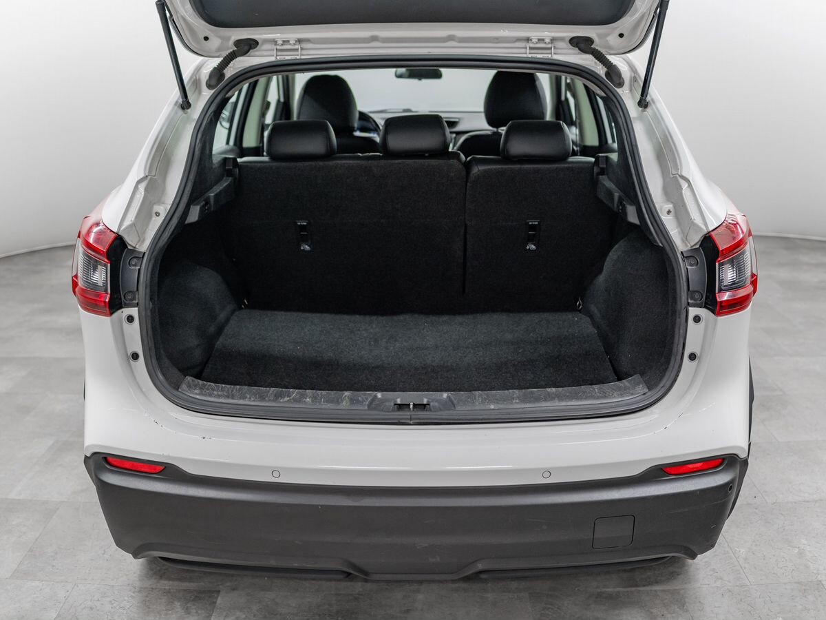 Nissan Qashqai 2021 - фото автомобиля