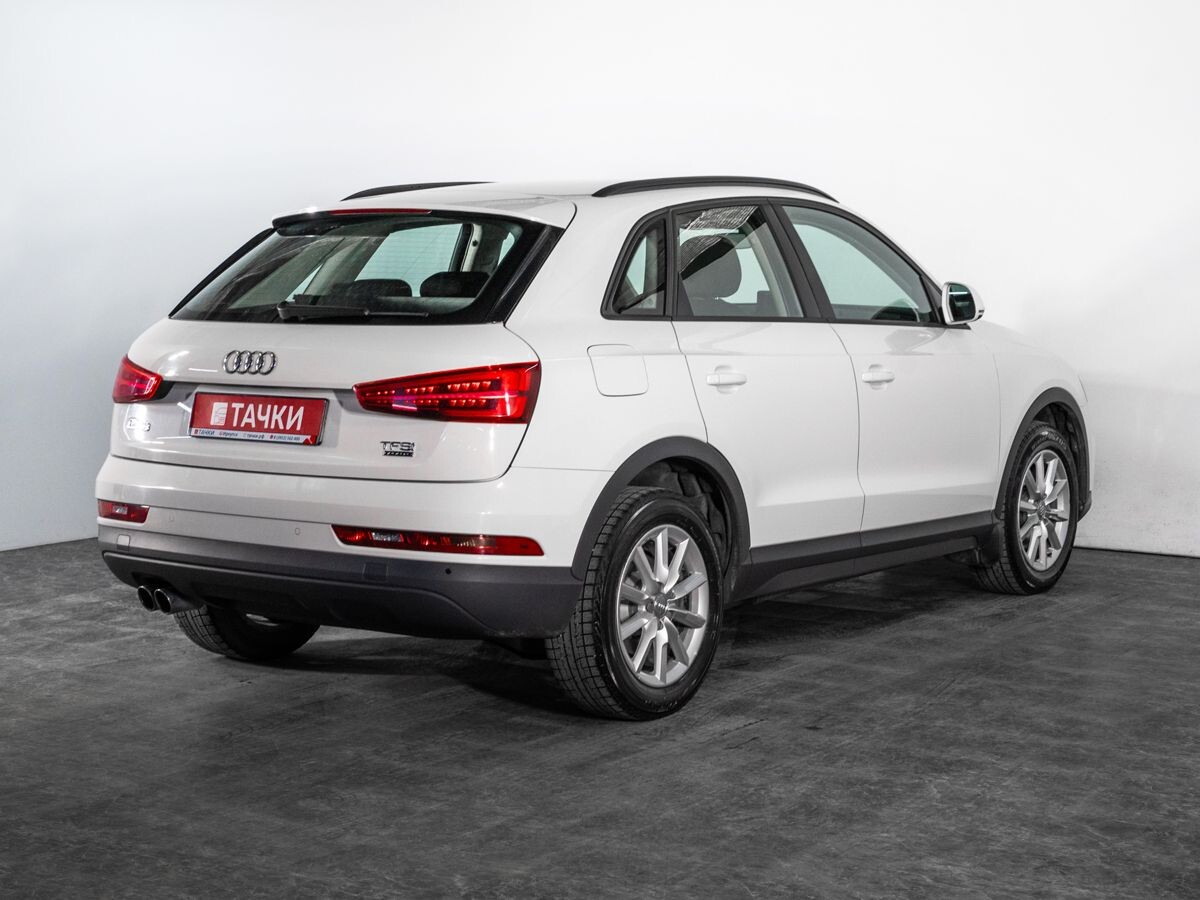 Audi Q3 2015 - фото автомобиля