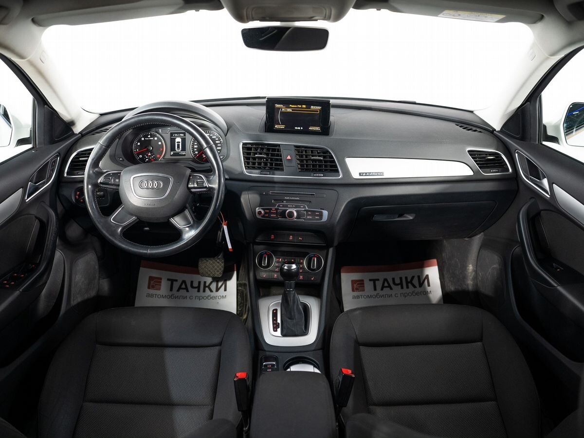 Audi Q3 2015 - фото автомобиля