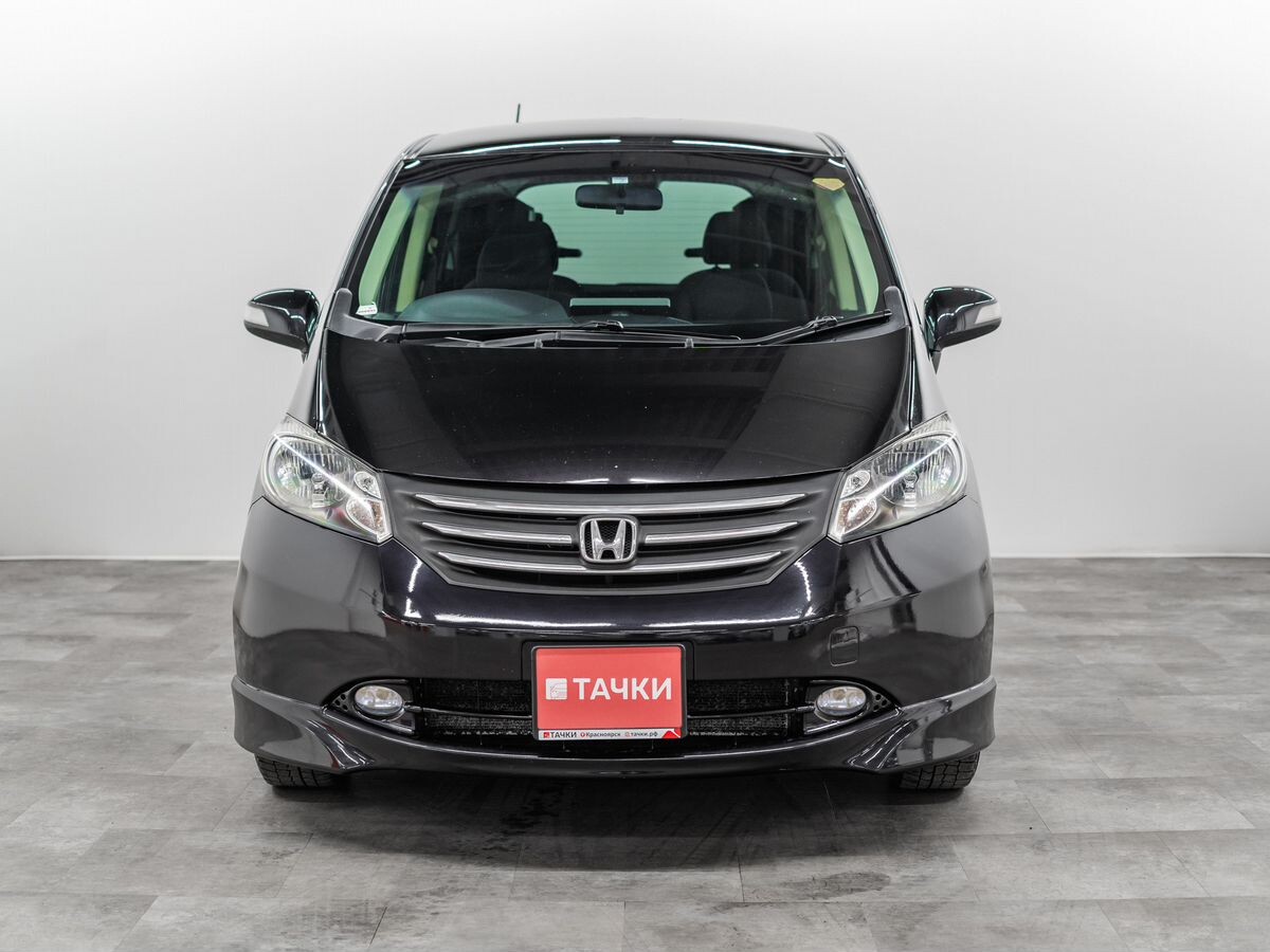 Honda Freed 2010 - фото автомобиля