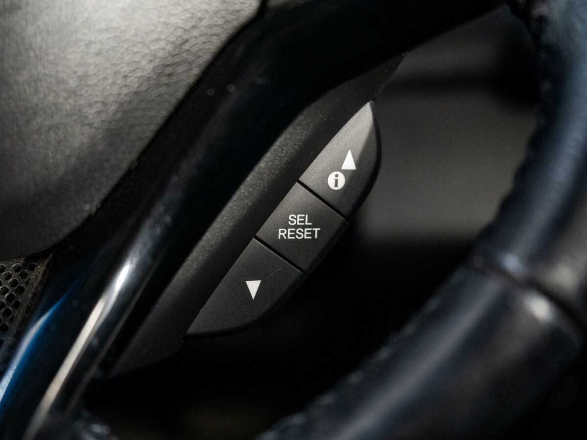 Honda Vezel 2014 - фото автомобиля