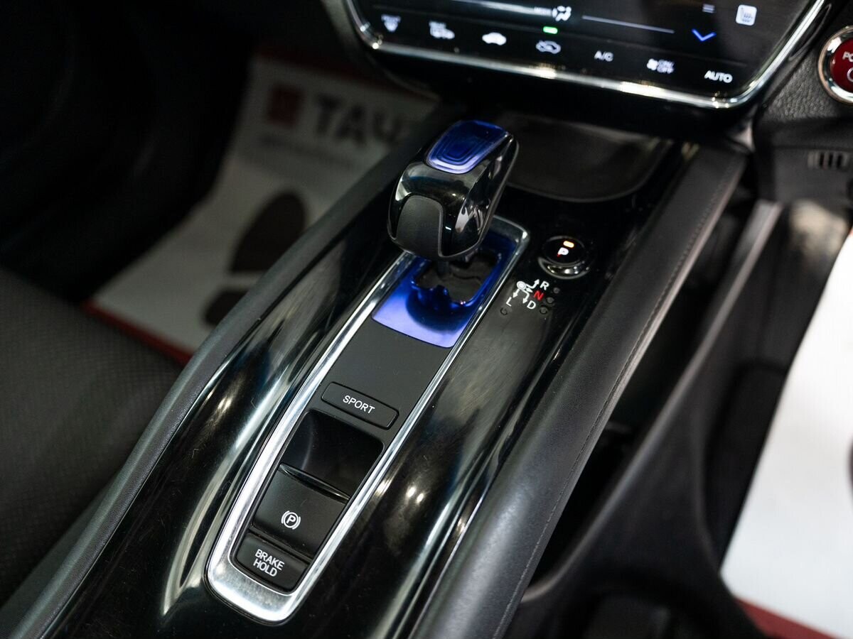 Honda Vezel 2014 - фото автомобиля