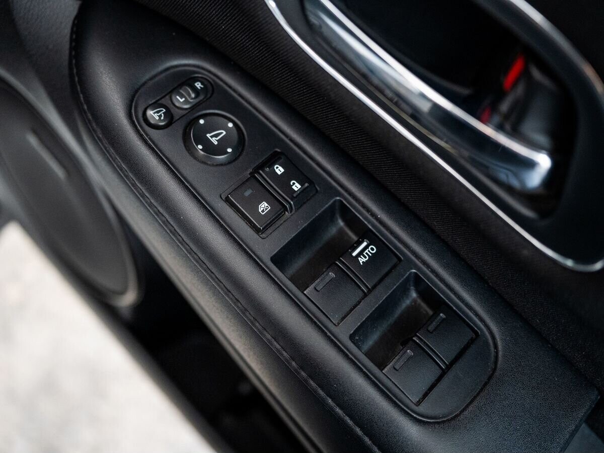 Honda Vezel 2014 - фото автомобиля