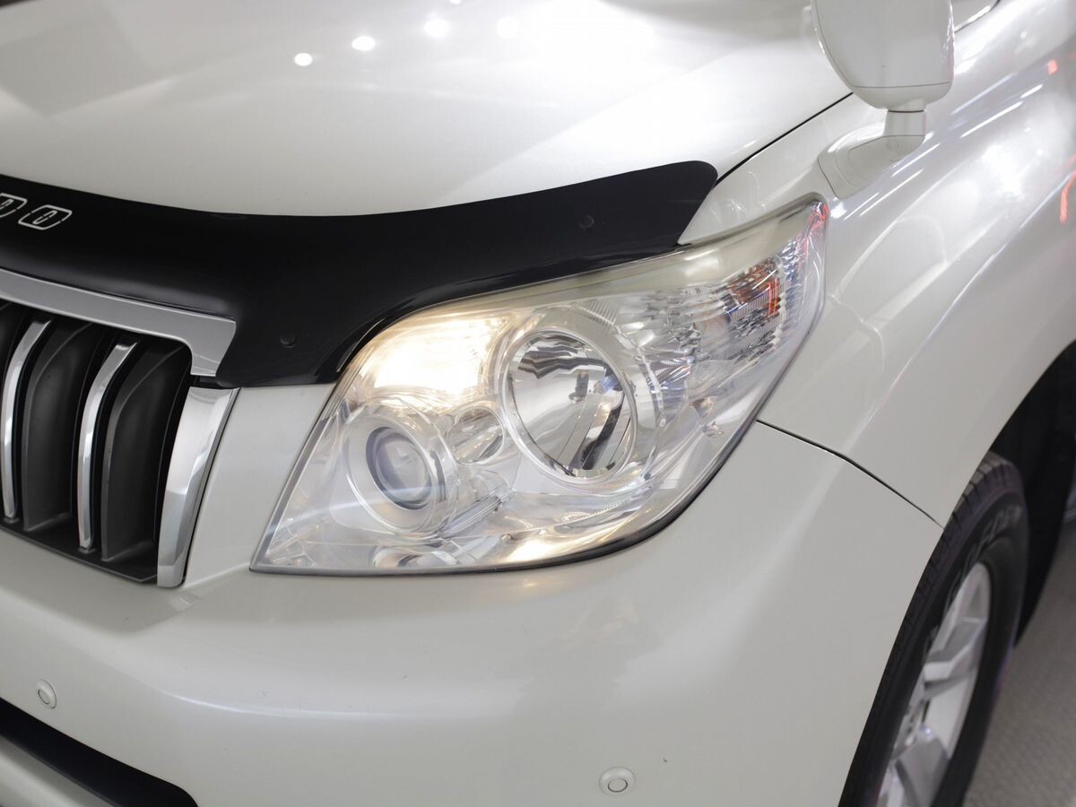 Toyota Land Cruiser Prado 2012 - фото автомобиля