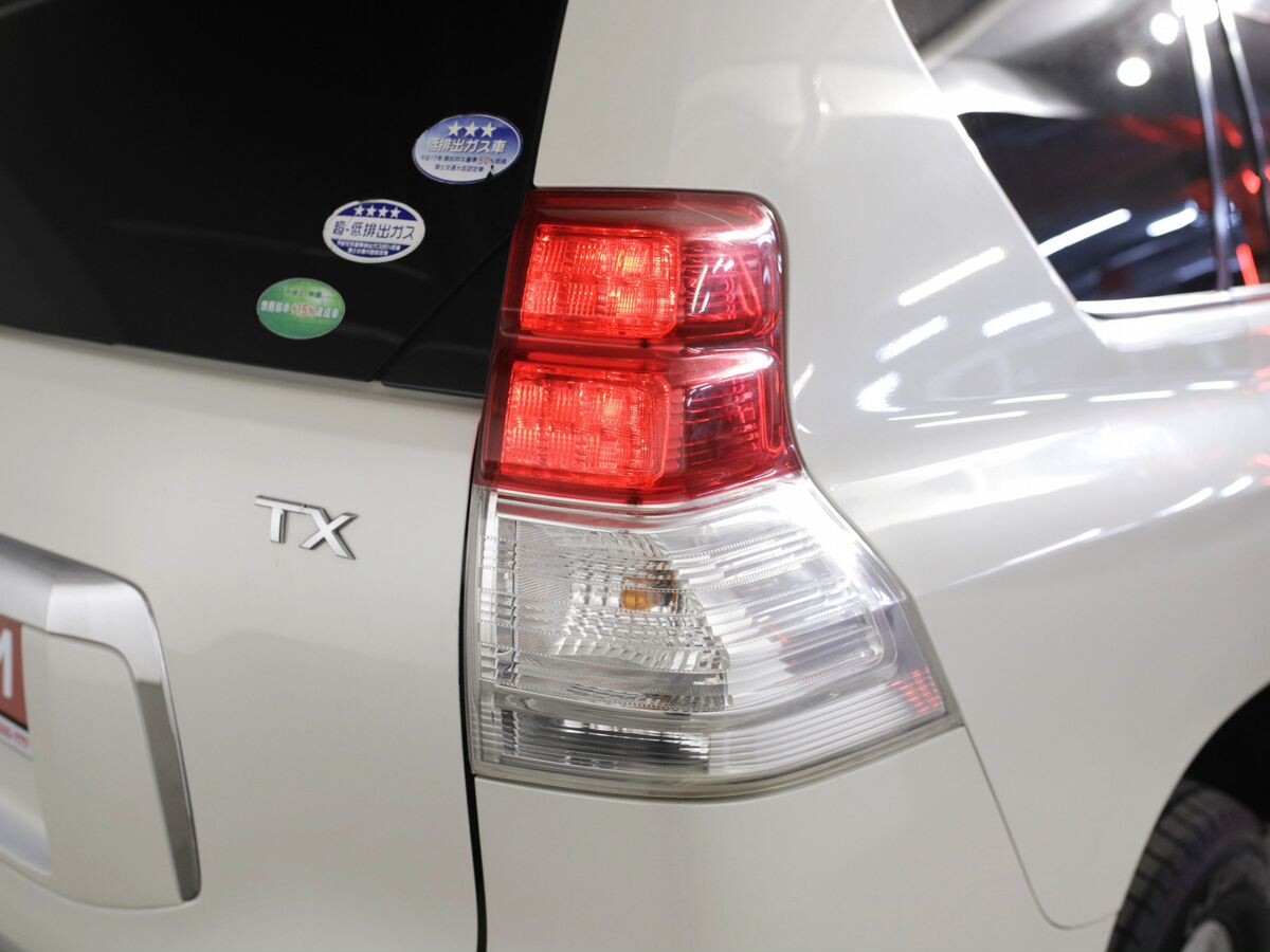 Toyota Land Cruiser Prado 2012 - фото автомобиля