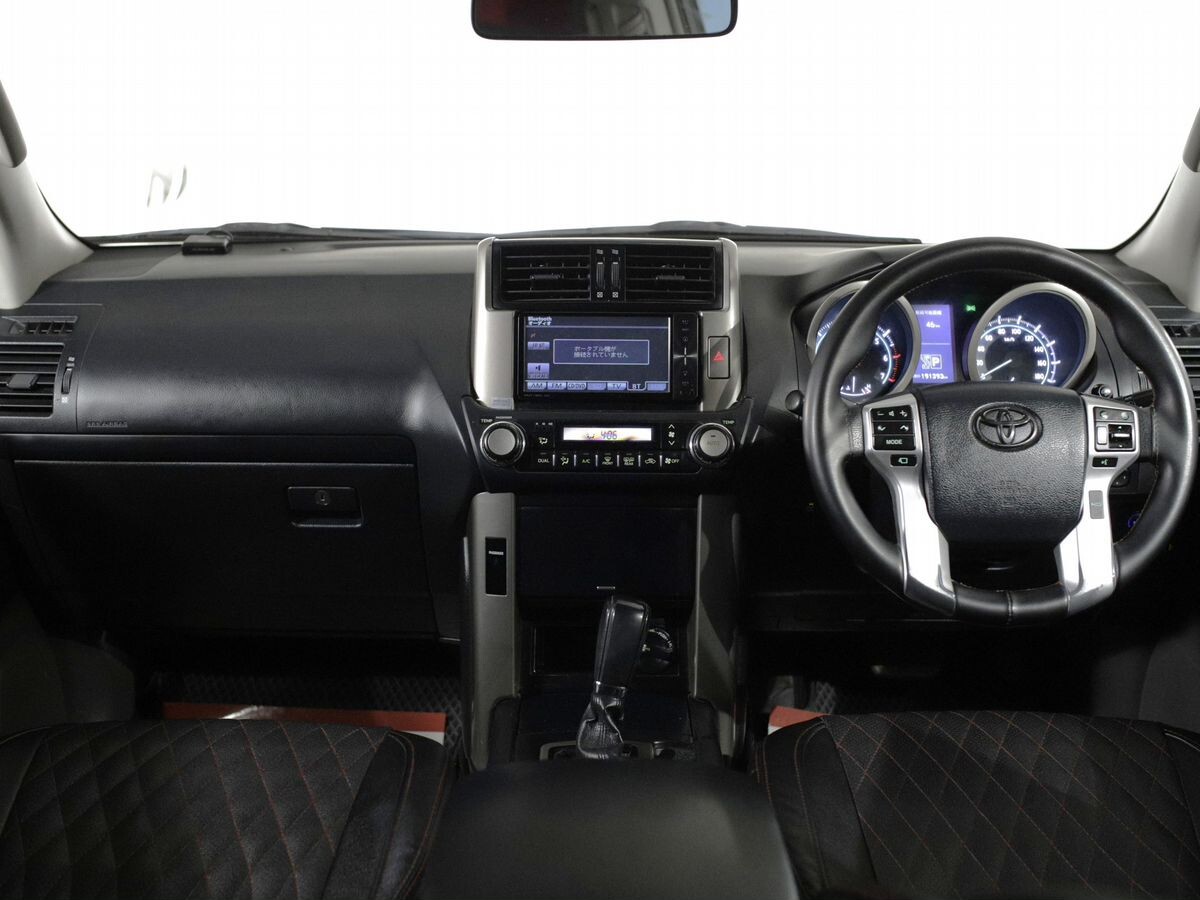 Toyota Land Cruiser Prado 2012 - фото автомобиля