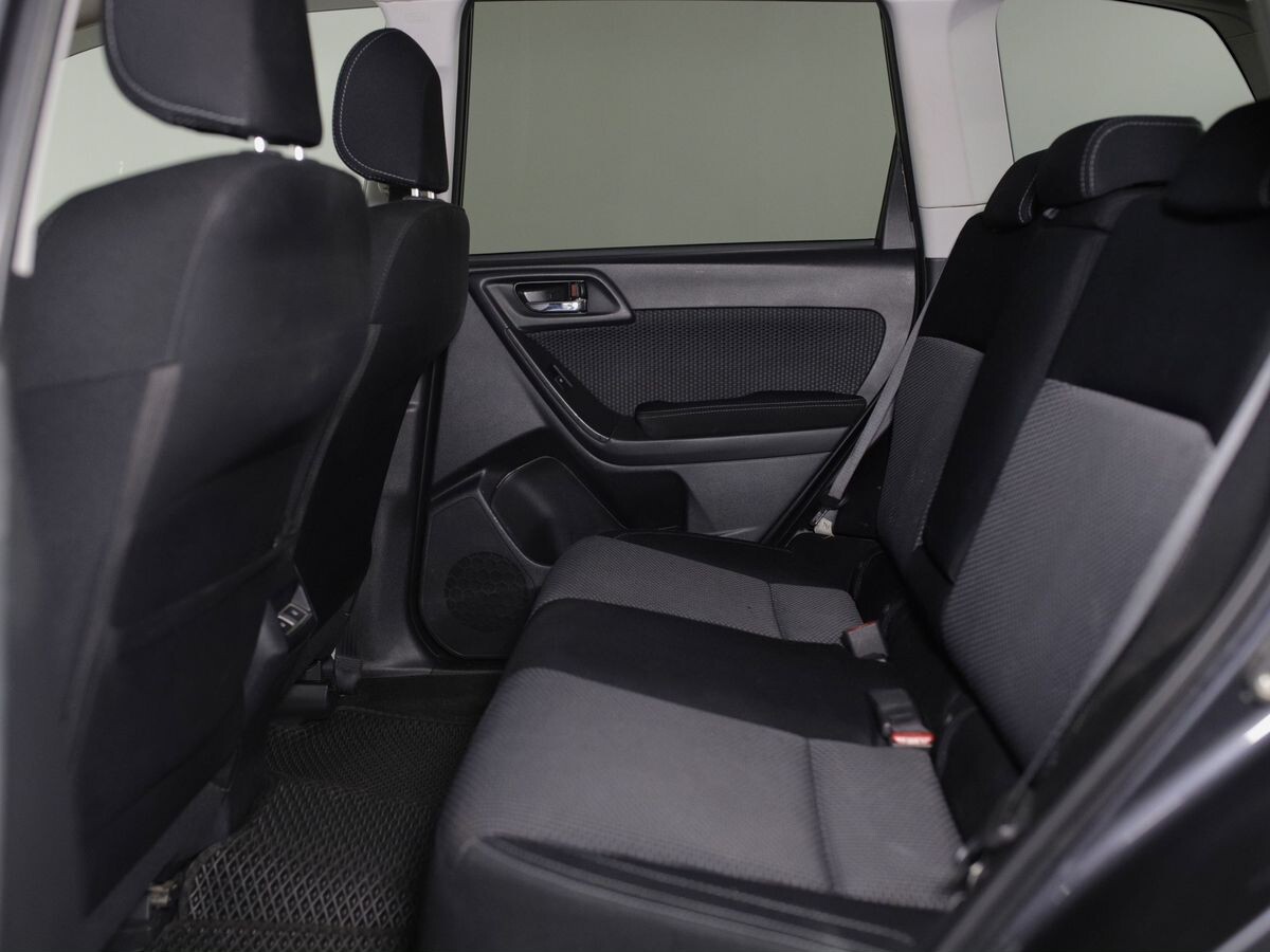 Subaru Forester 2016 - фото автомобиля