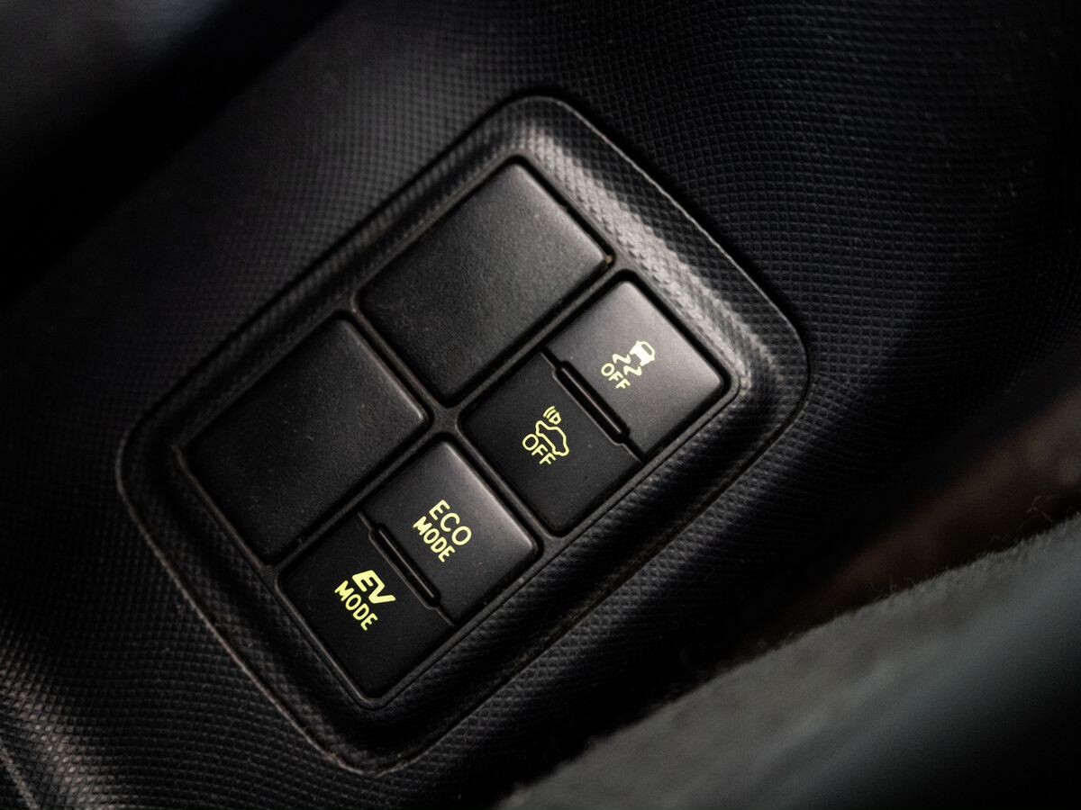 Toyota Aqua 2016 - фото автомобиля