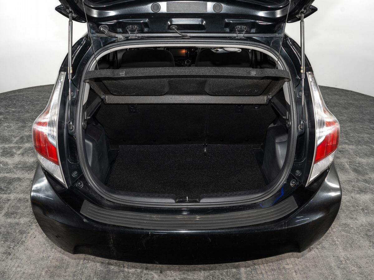 Toyota Aqua 2016 - фото автомобиля