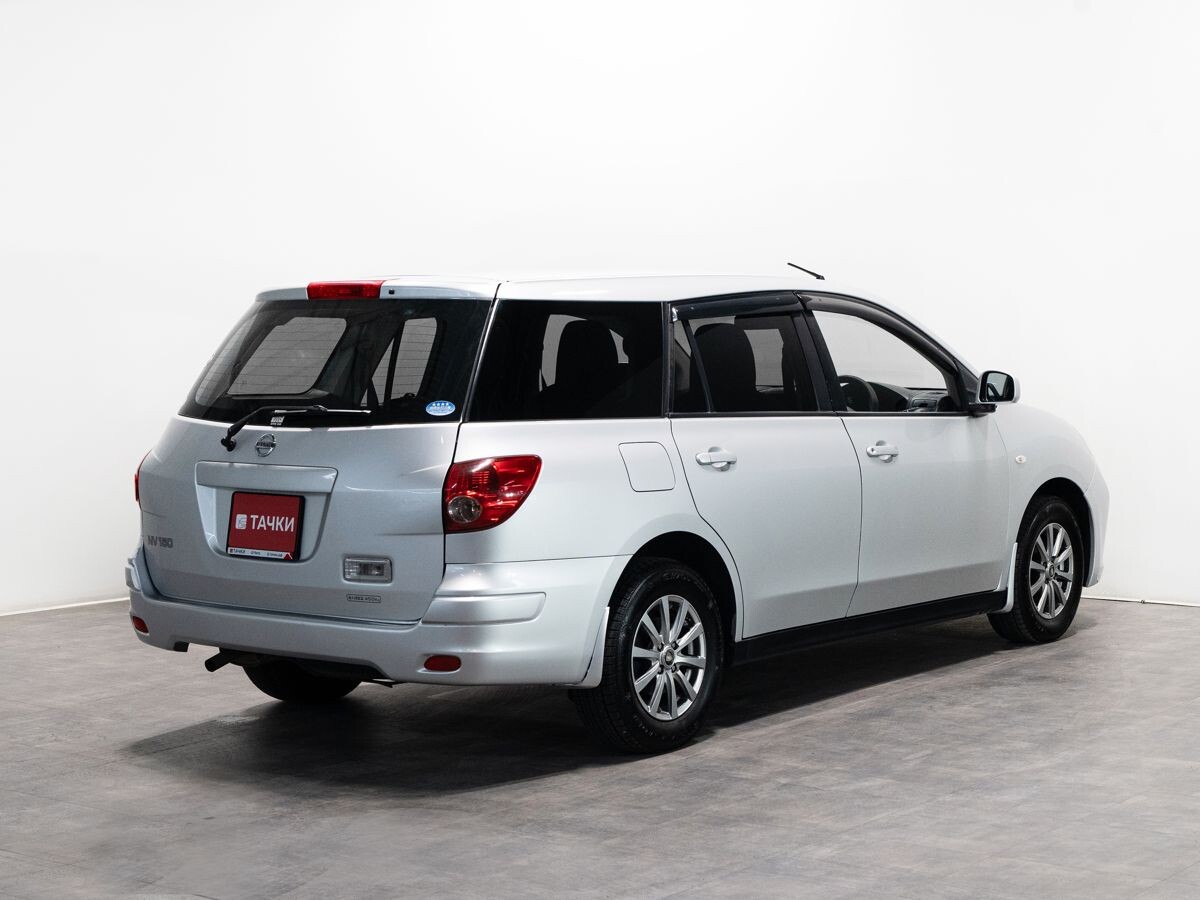 Nissan AD 2019 - фото автомобиля