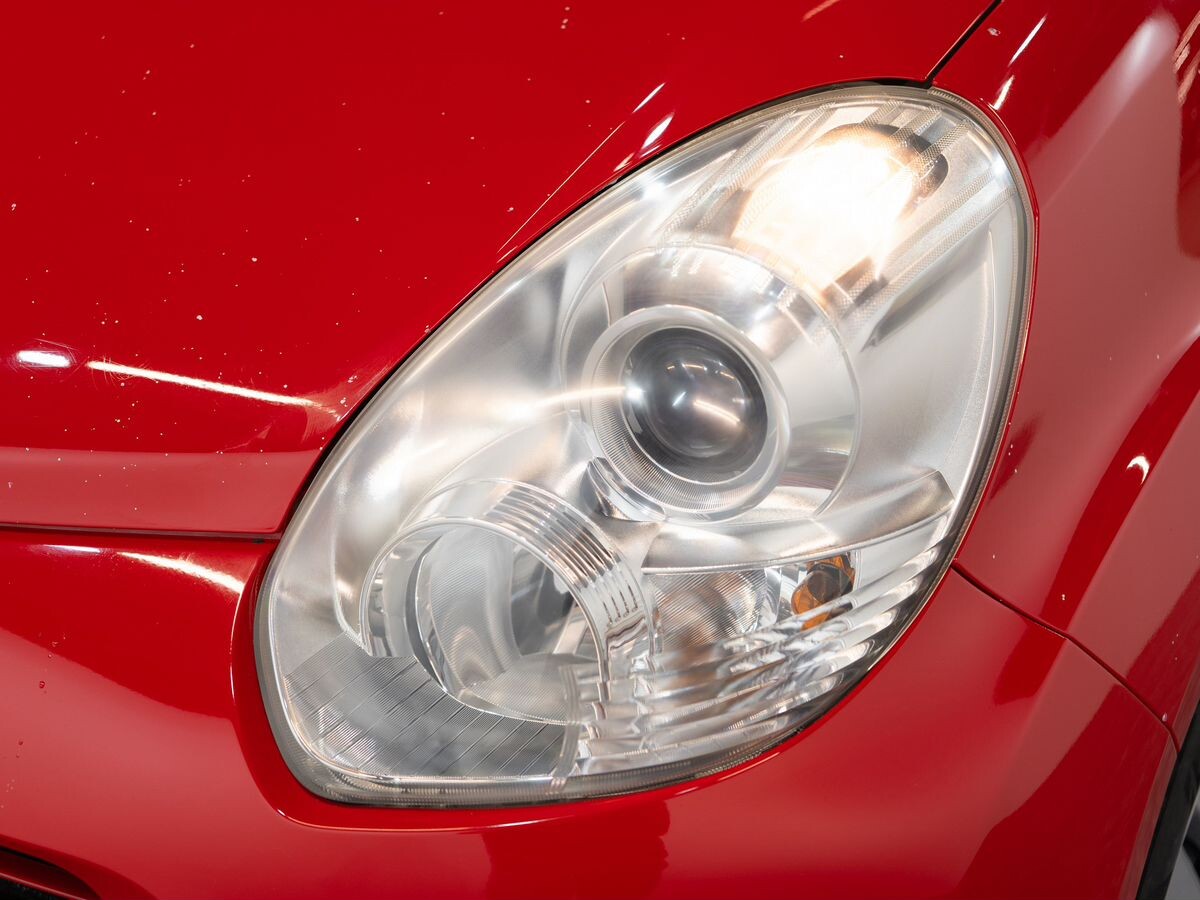 Toyota Passo 2012 - фото автомобиля