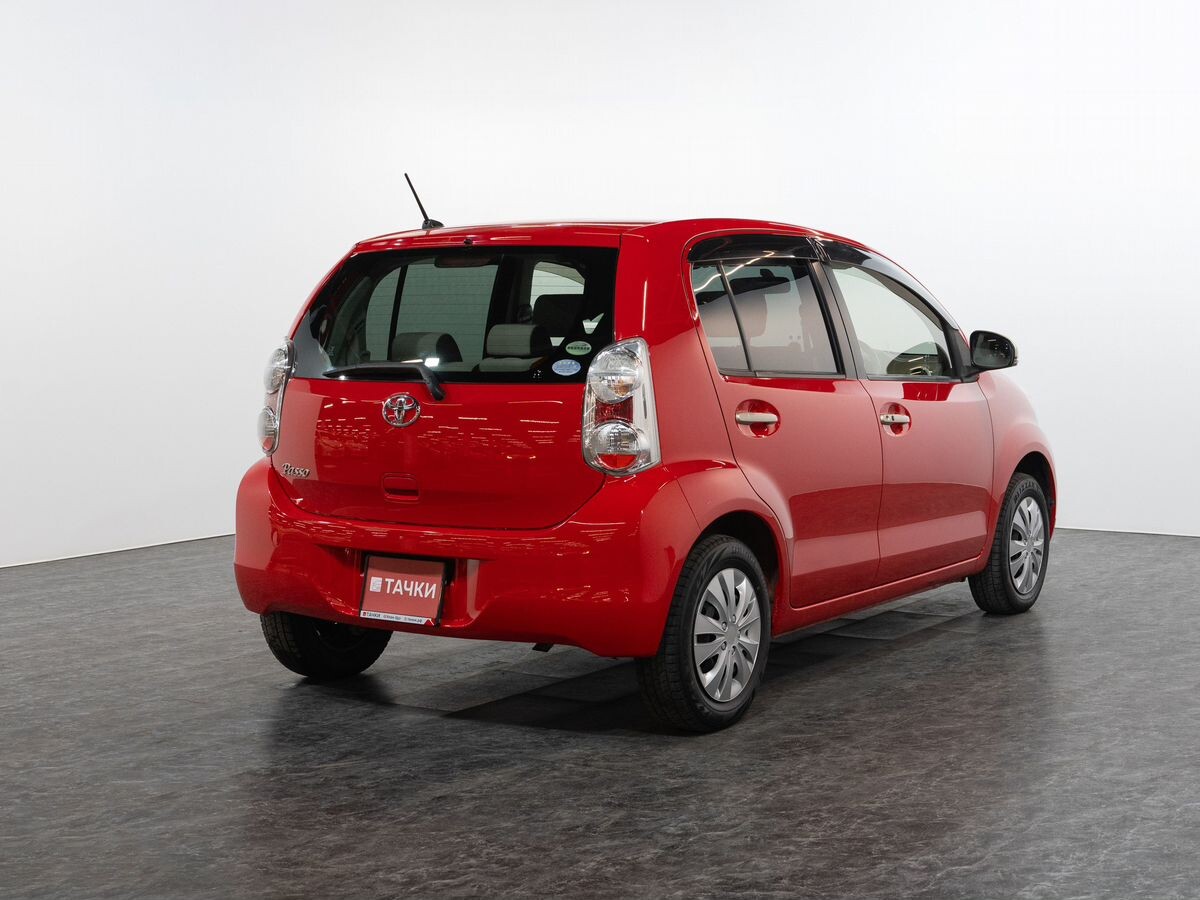Toyota Passo 2012 - фото автомобиля