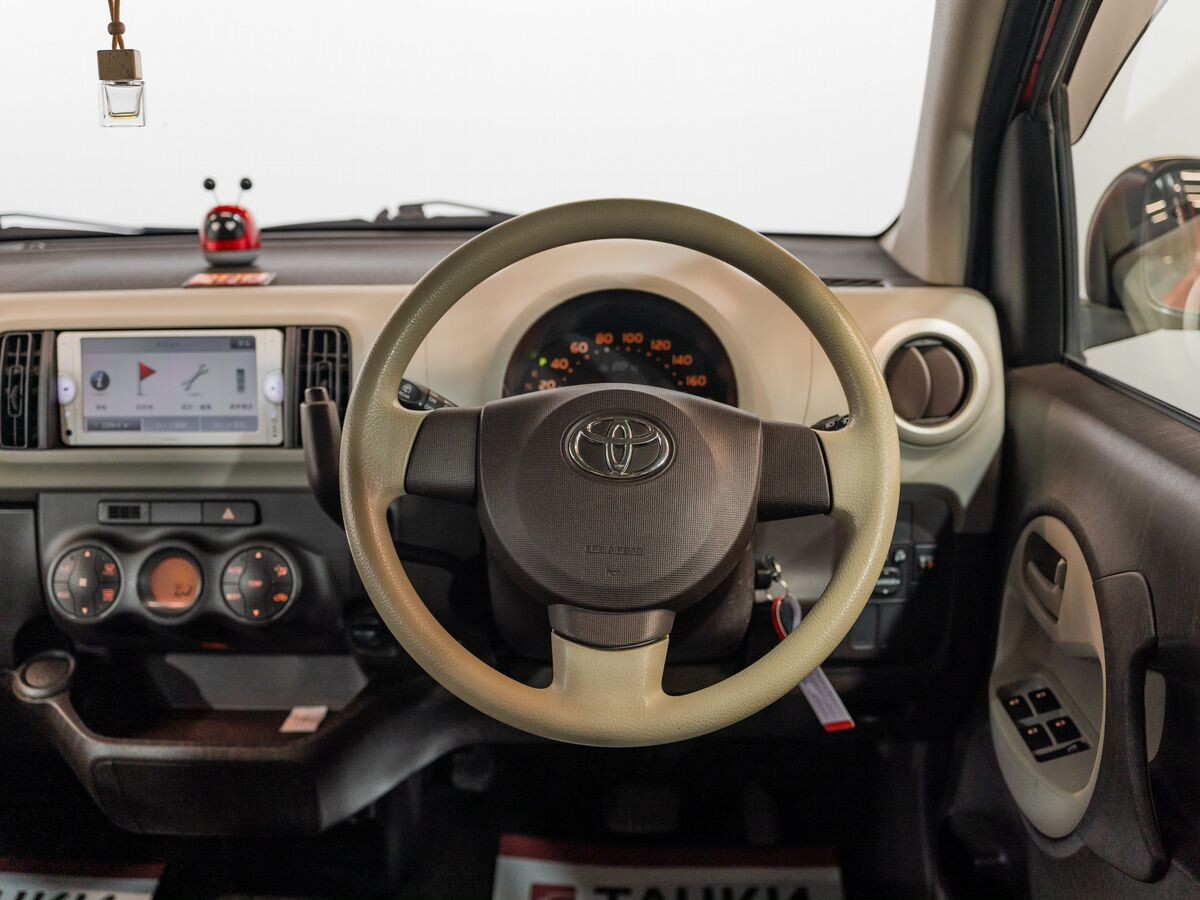 Toyota Passo 2012 - фото автомобиля