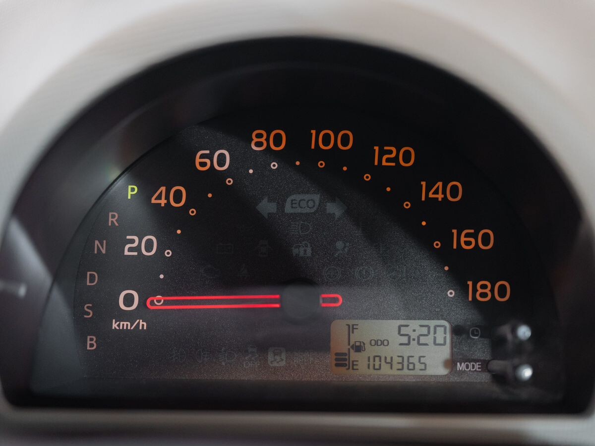 Toyota Passo 2012 - фото автомобиля