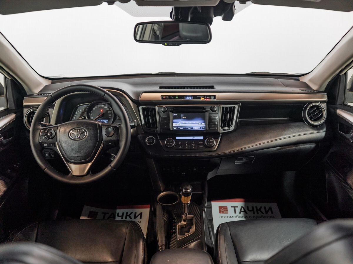Toyota RAV4 2014 - фото автомобиля