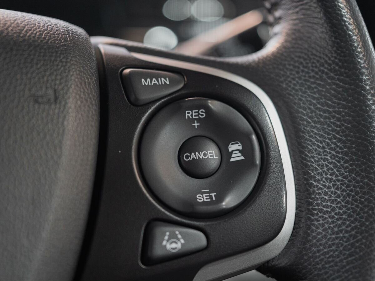 Honda Stepwgn 2017 - фото автомобиля