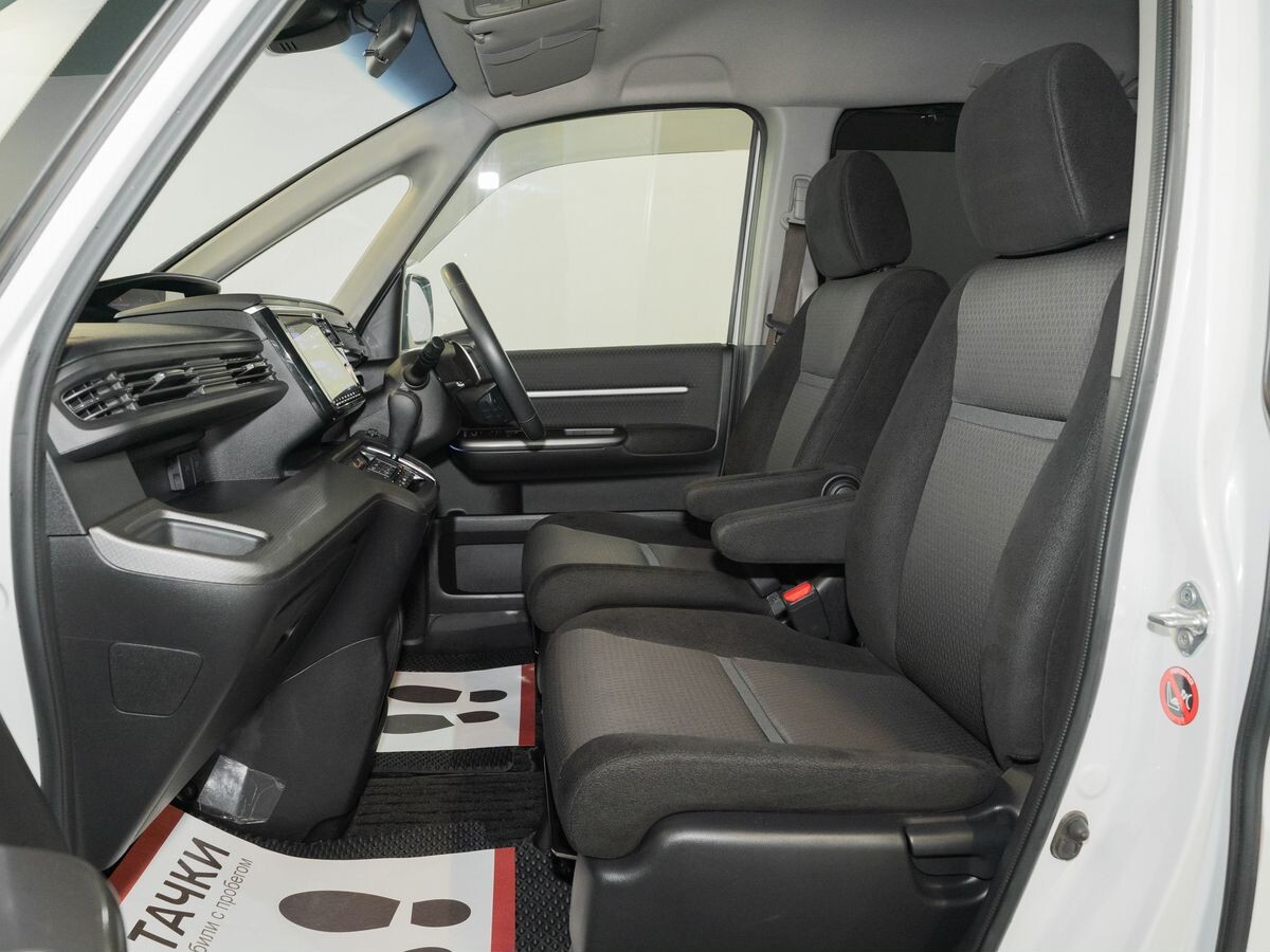 Honda Stepwgn 2017 - фото автомобиля