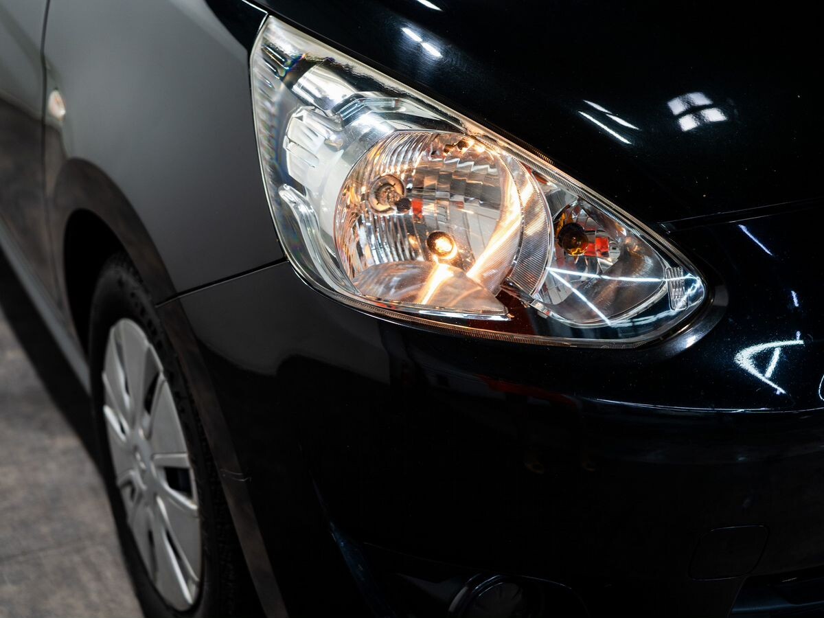 Mitsubishi Mirage 2012 - фото автомобиля