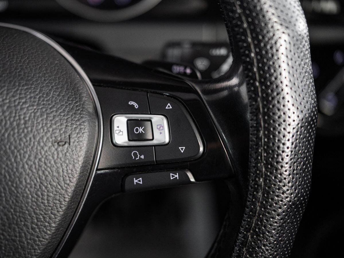 Volkswagen Golf 2014 - фото автомобиля