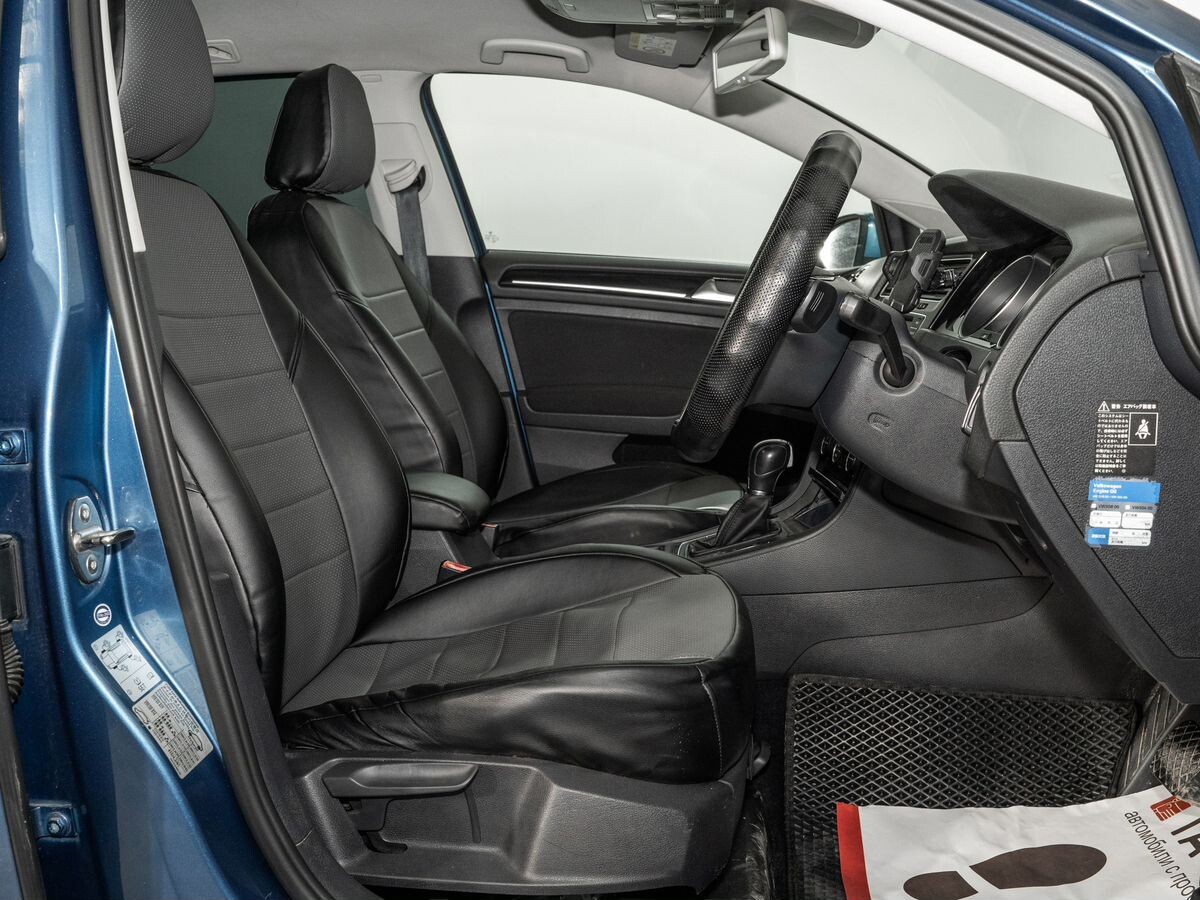 Volkswagen Golf 2014 - фото автомобиля