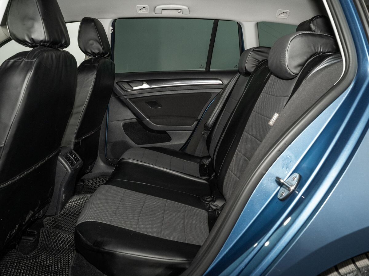 Volkswagen Golf 2014 - фото автомобиля