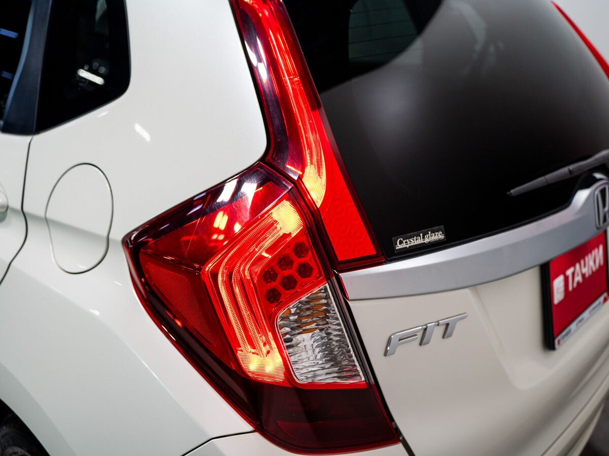 Honda Fit 2013 - фото автомобиля