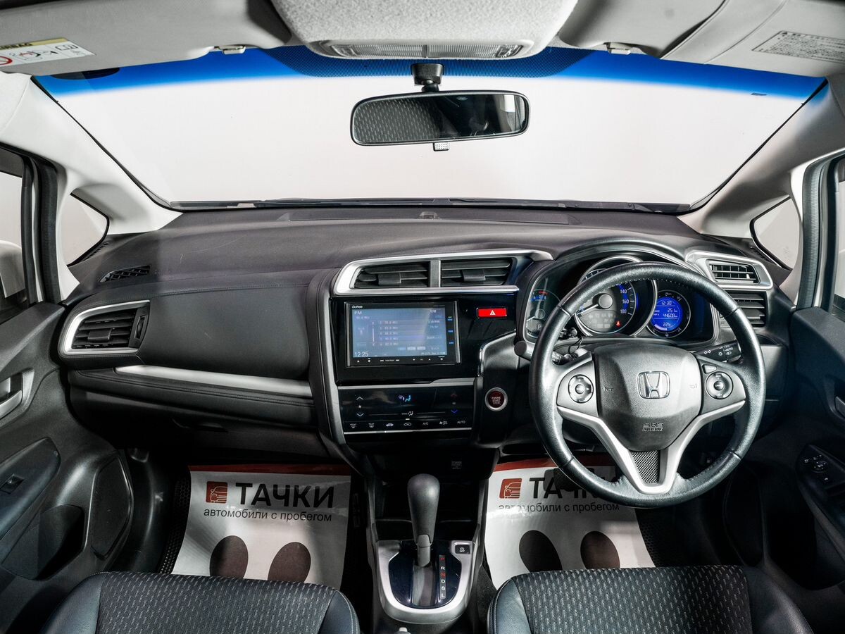 Honda Fit 2013 - фото автомобиля