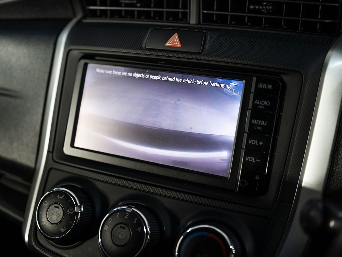 Toyota Corolla Fielder 2016 - фото автомобиля