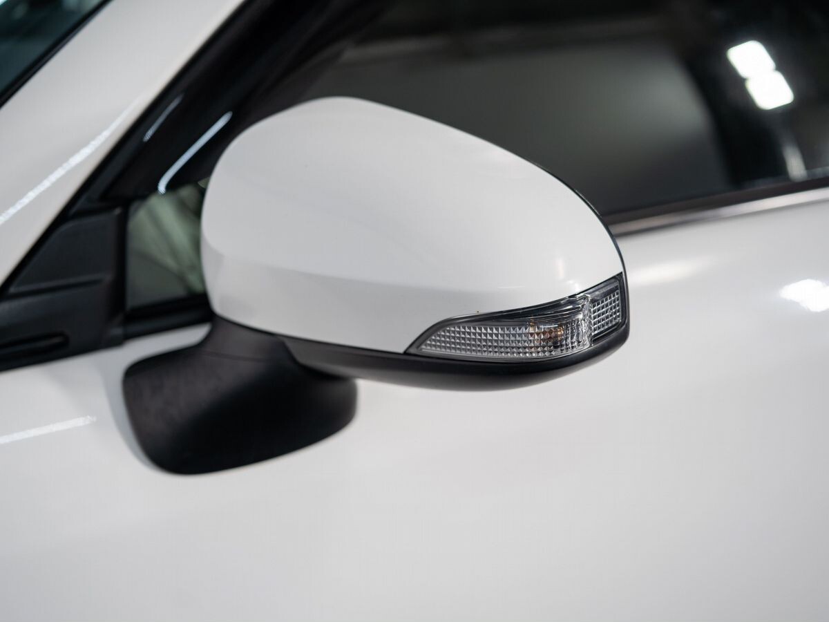 Toyota Corolla Fielder 2016 - фото автомобиля