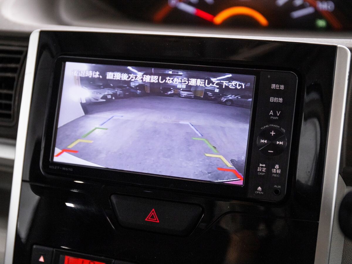 Daihatsu Tanto 2018 - фото автомобиля