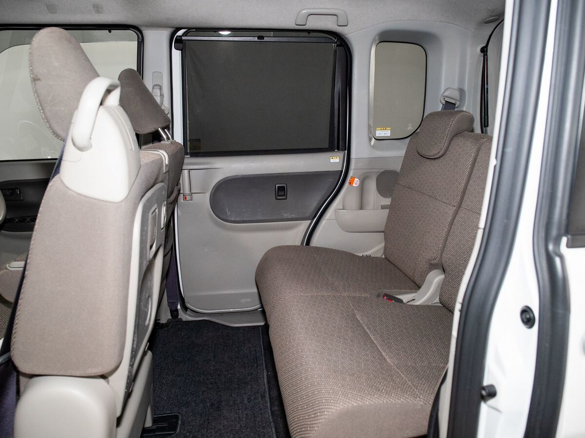 Daihatsu Tanto 2018 - фото автомобиля