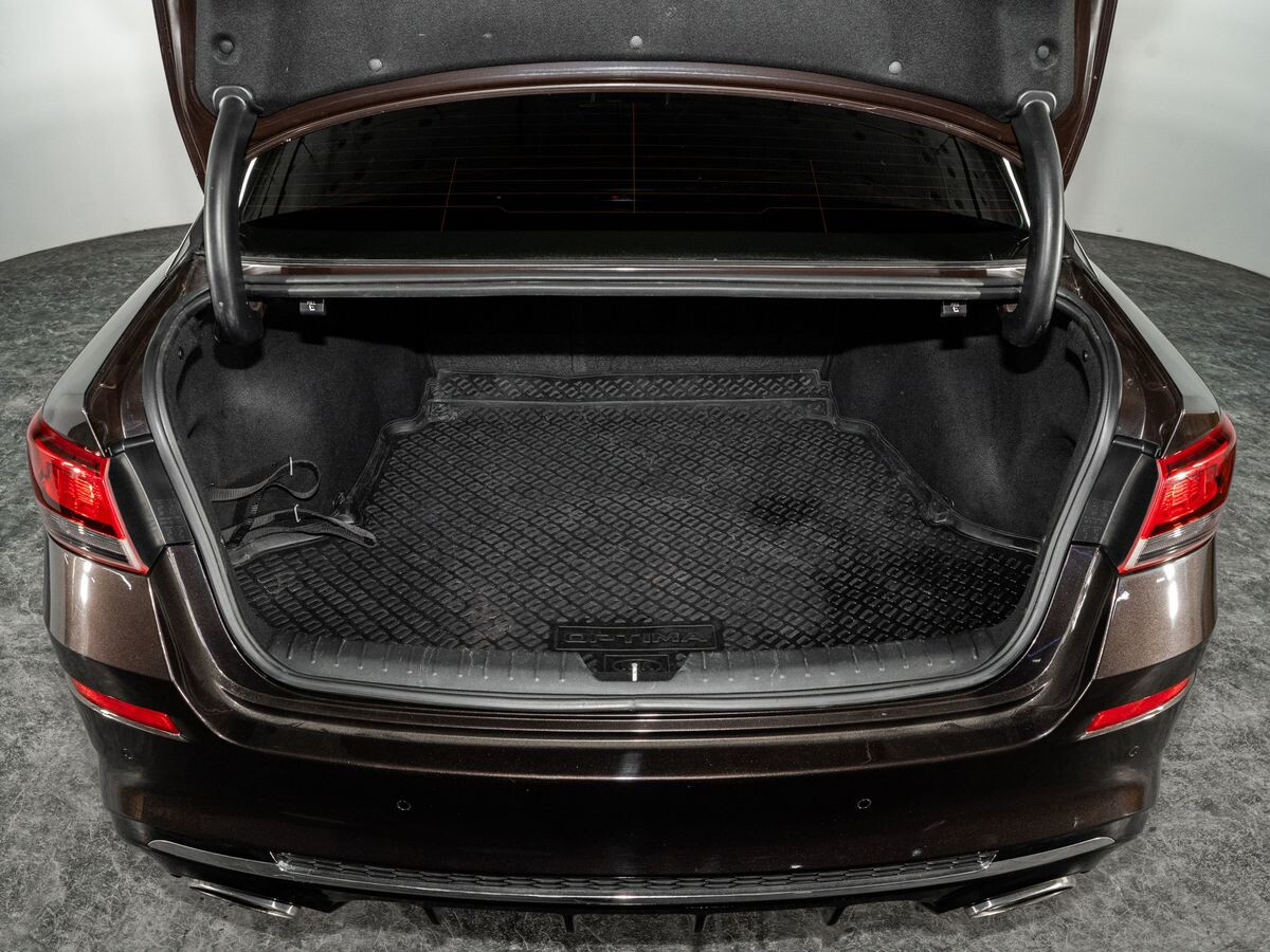 Kia Optima 2018 - фото автомобиля