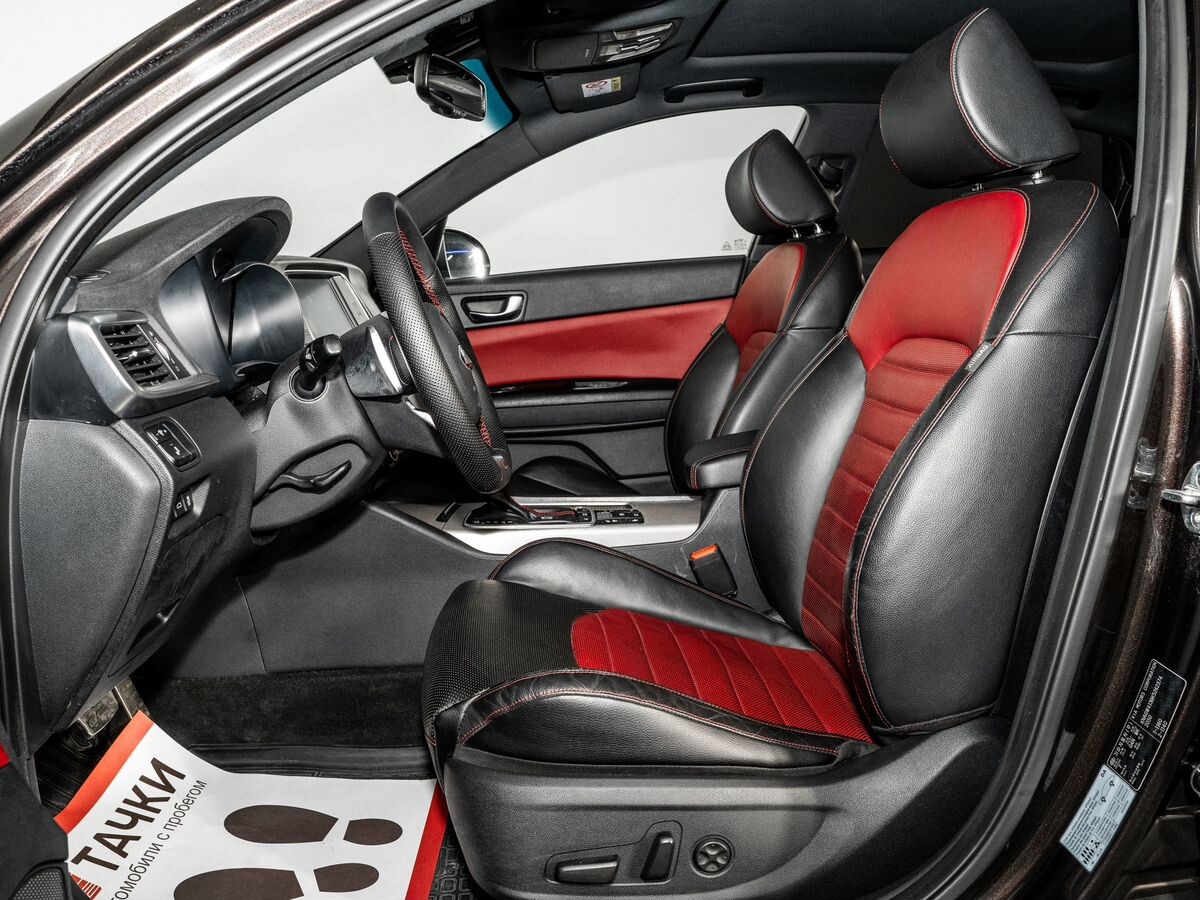 Kia Optima 2018 - фото автомобиля