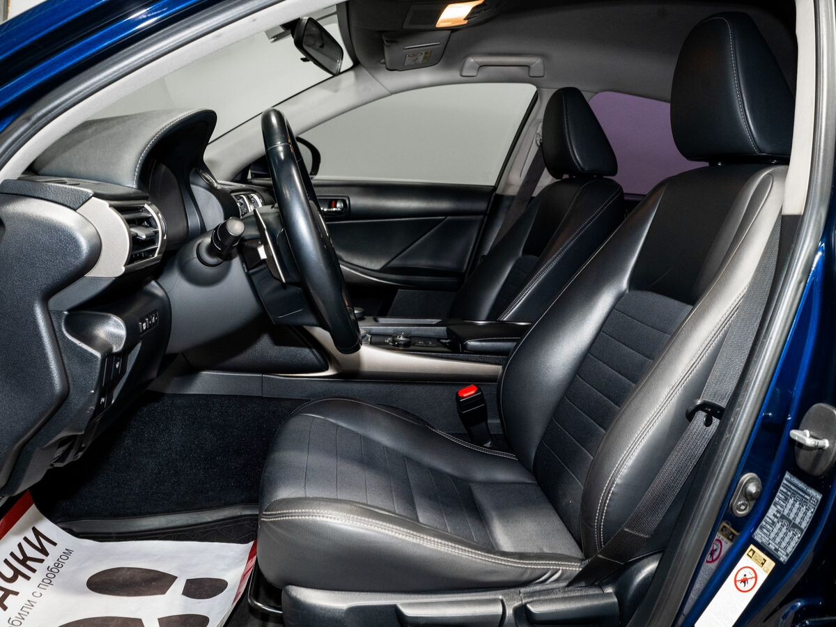 Lexus IS 2014 - фото автомобиля