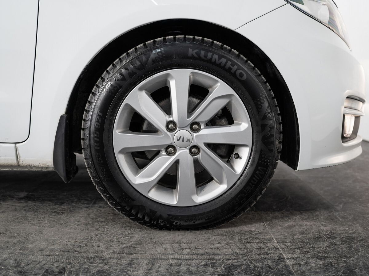 Kia Rio 2015 - фото автомобиля