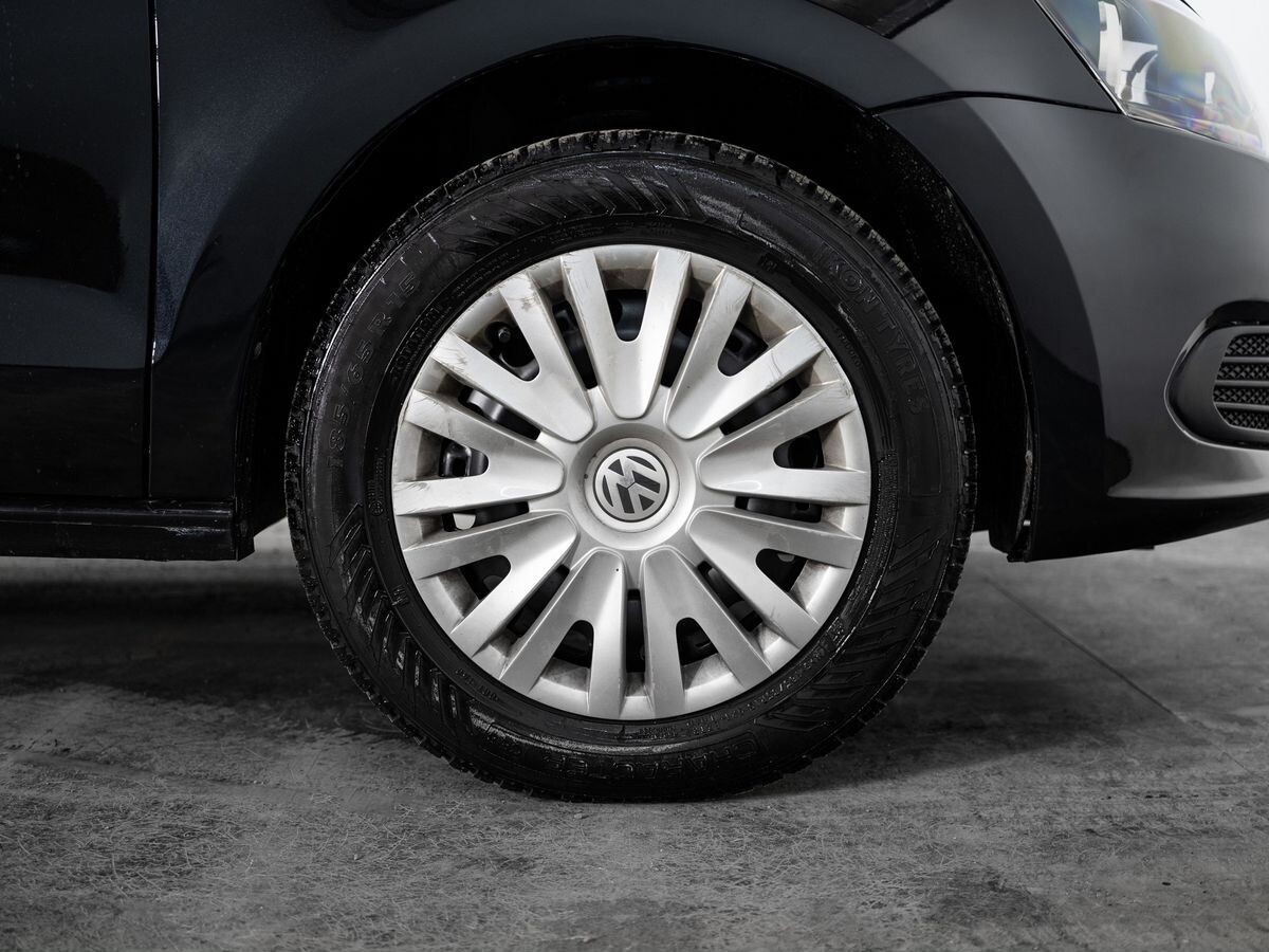 Volkswagen Polo 2013 - фото автомобиля