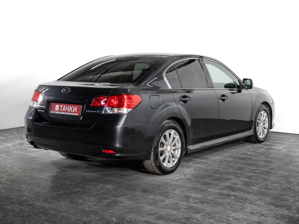 Subaru Legacy 2011 - фото автомобиля