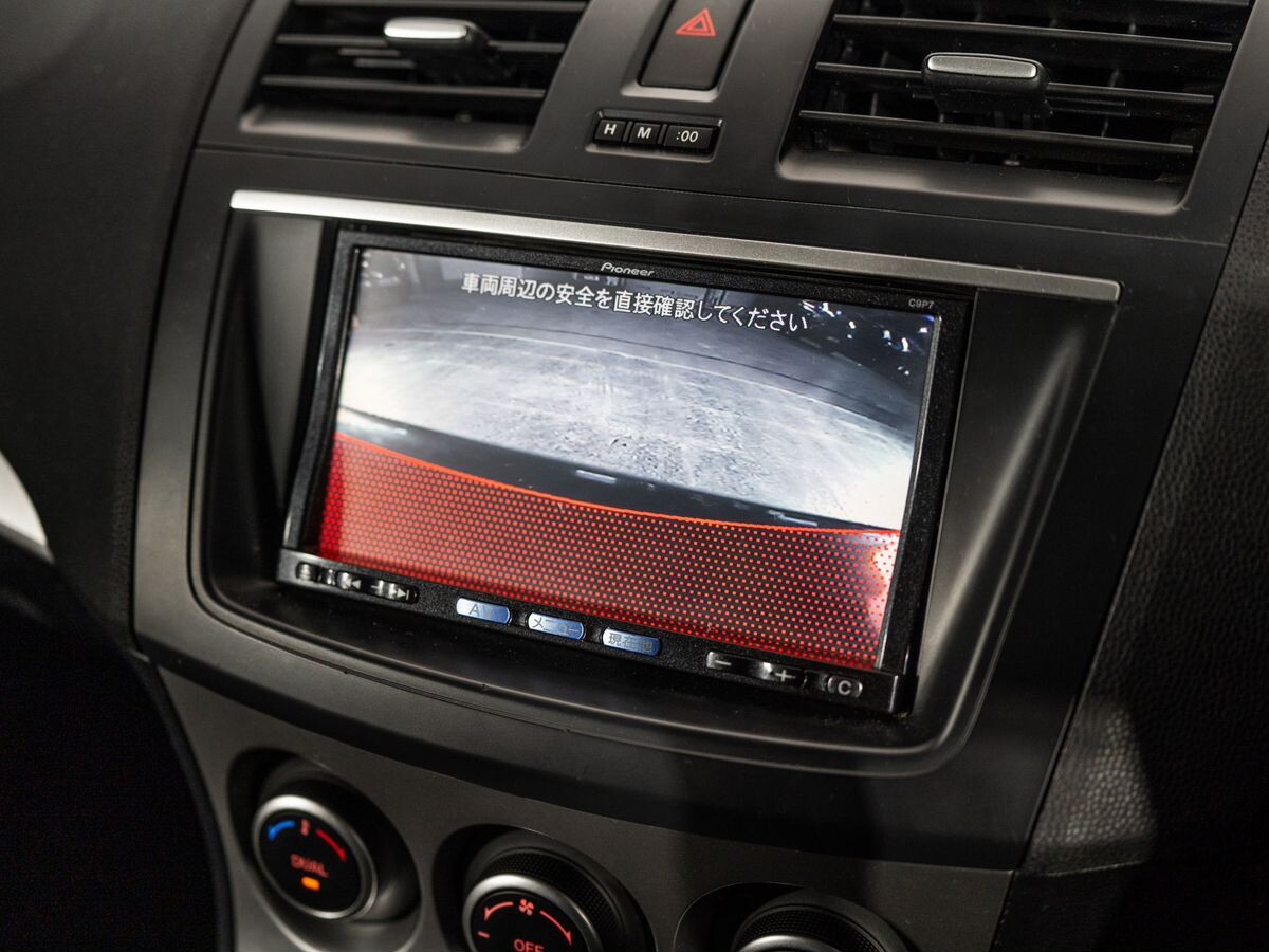 Mazda Axela 2012 - фото автомобиля