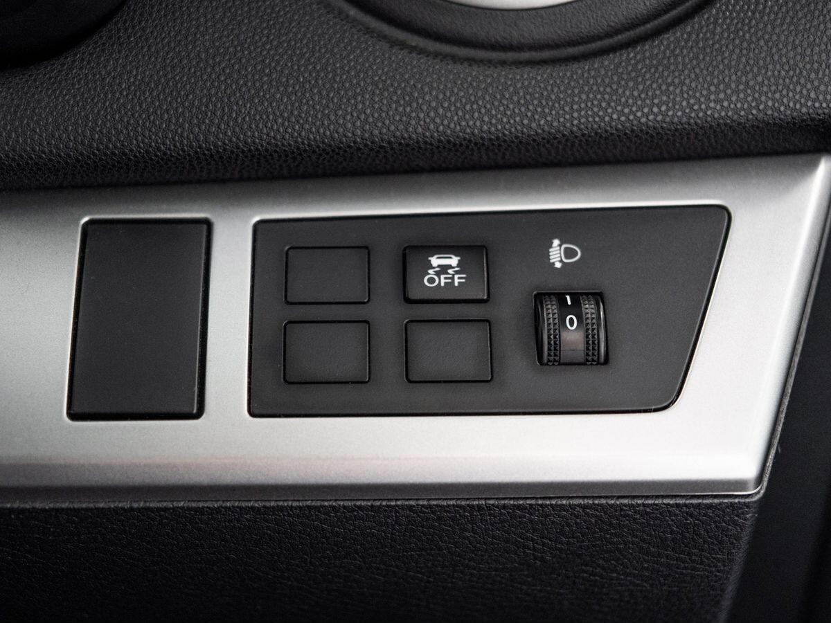 Mazda Axela 2012 - фото автомобиля