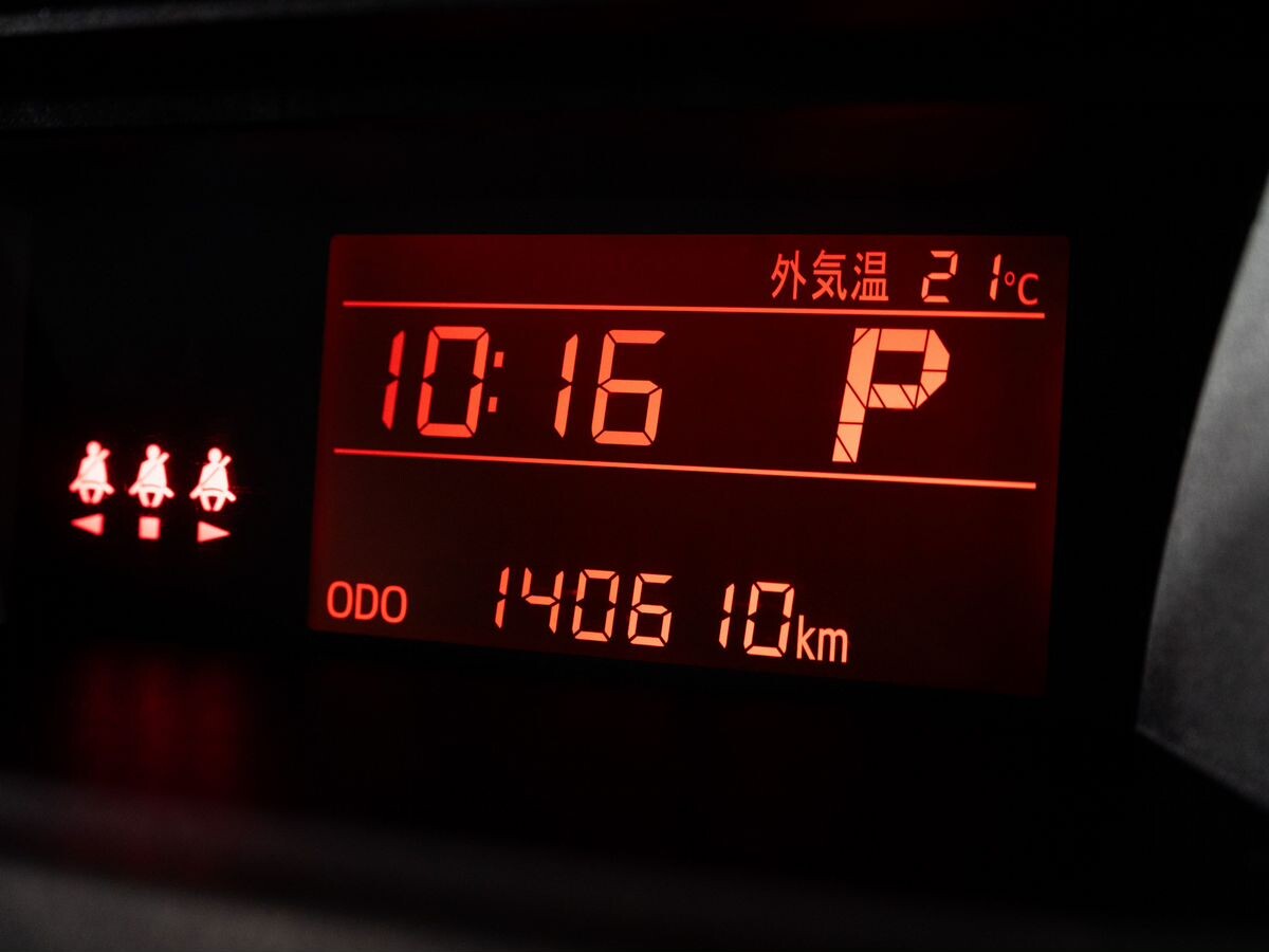 Toyota Tank 2017 - фото автомобиля