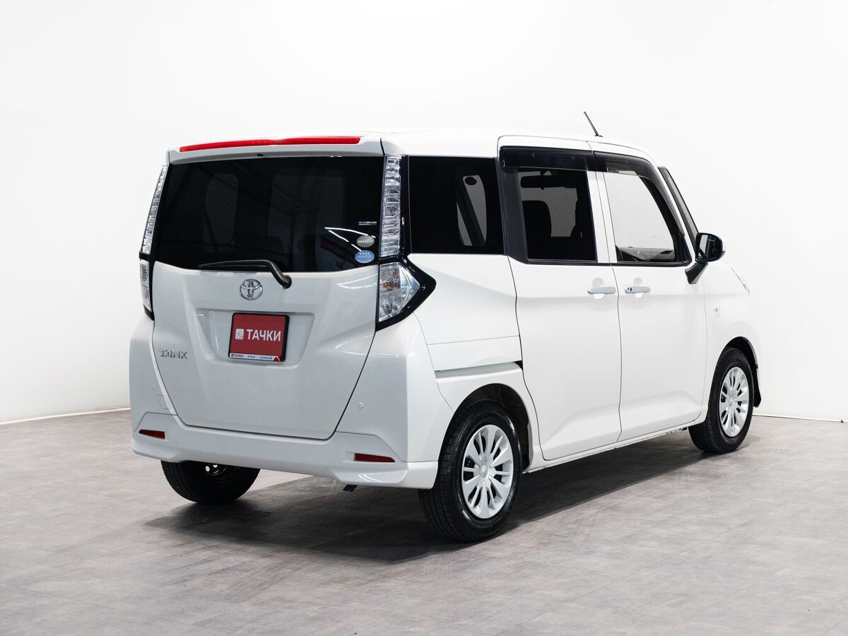 Toyota Tank 2017 - фото автомобиля