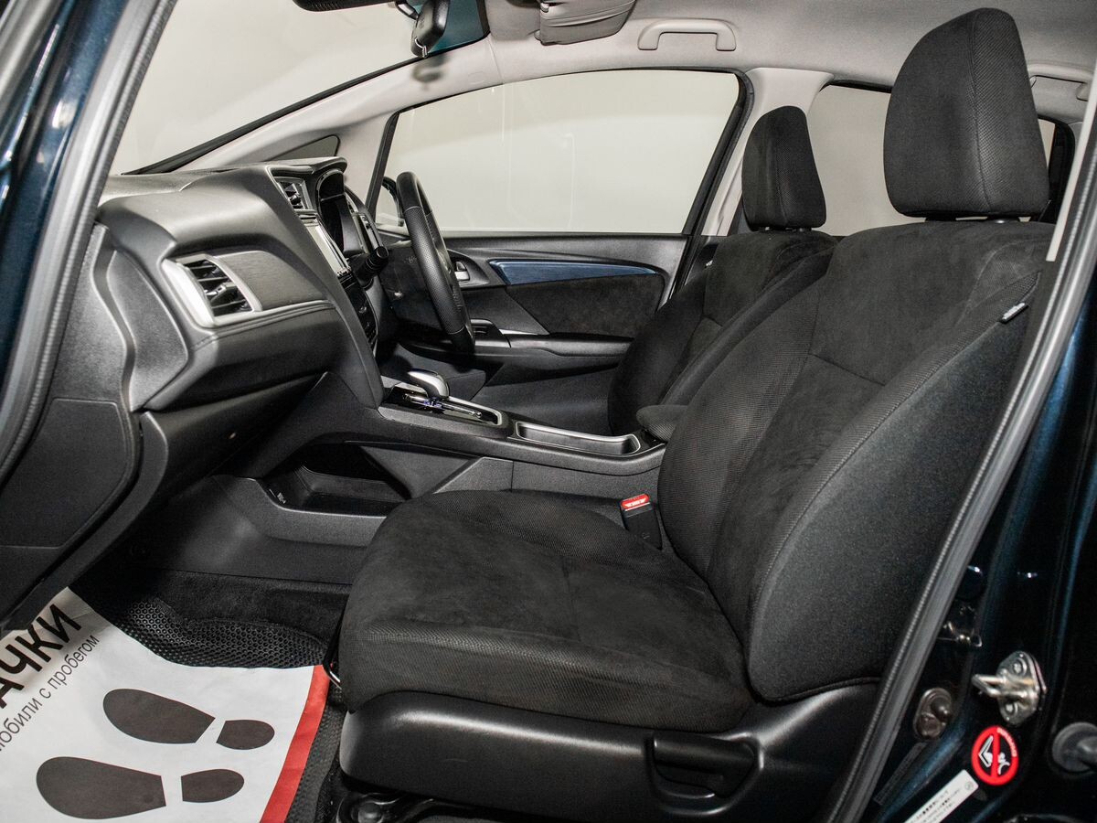 Honda Shuttle 2017 - фото автомобиля