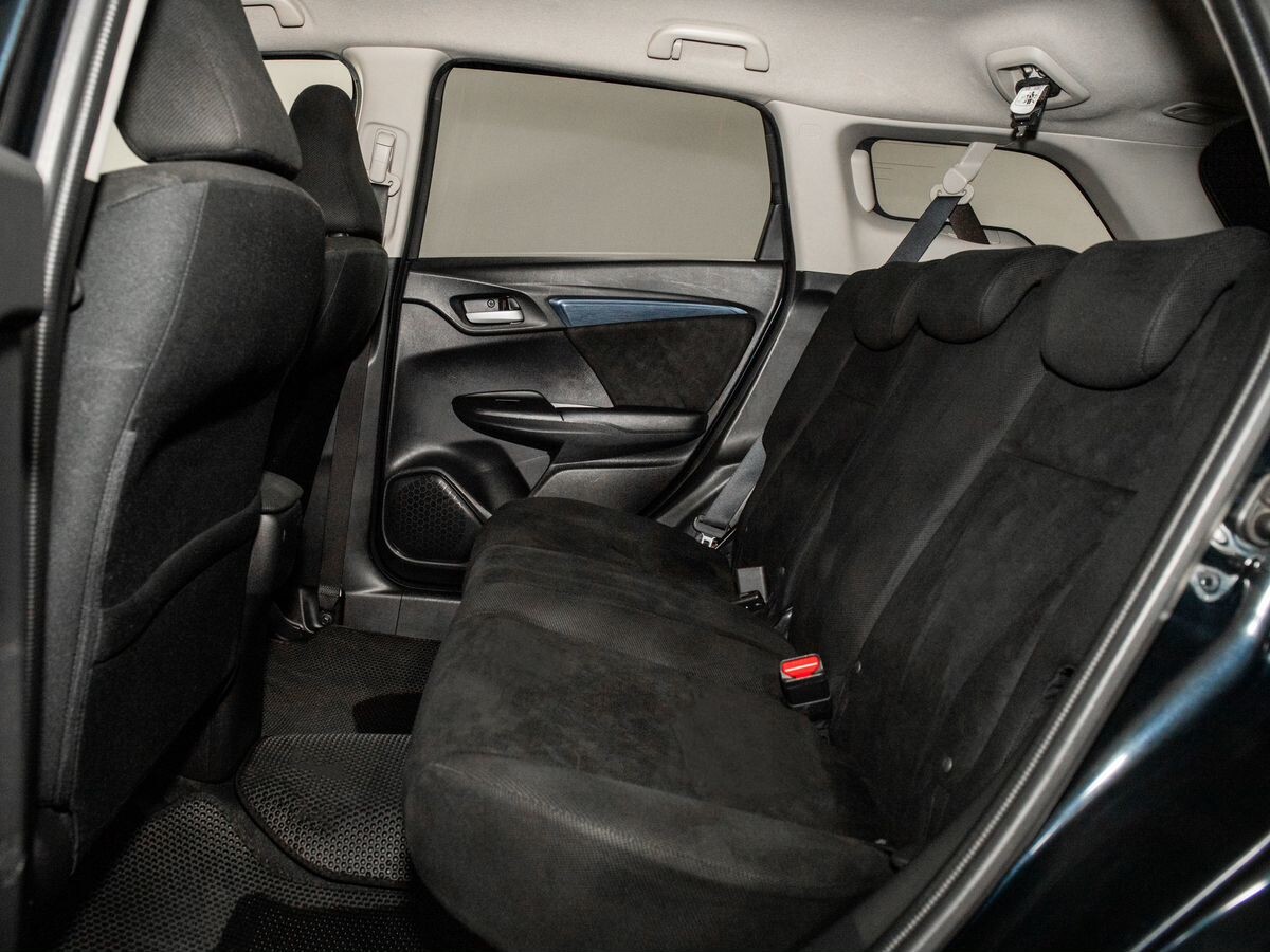 Honda Shuttle 2017 - фото автомобиля