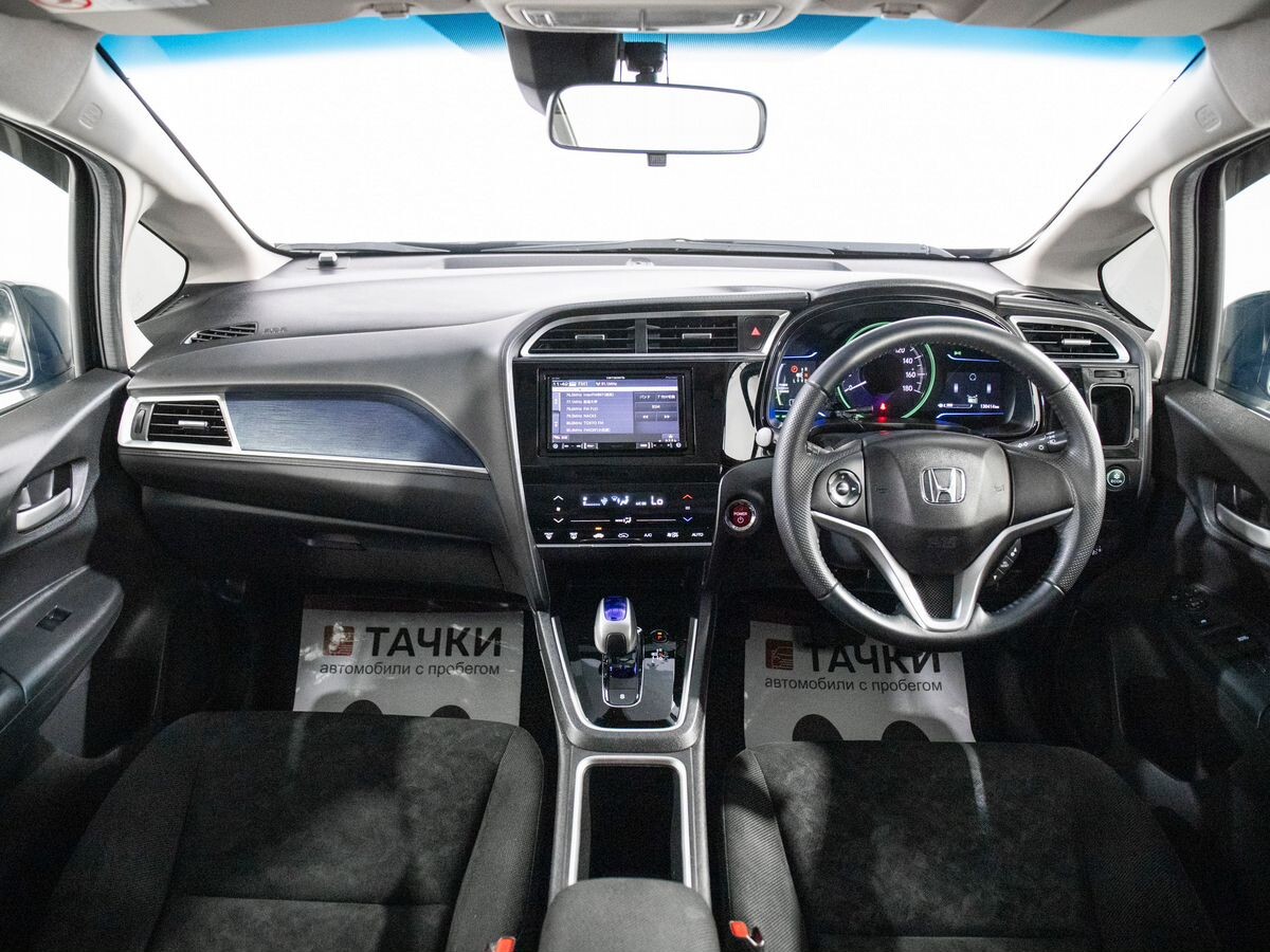 Honda Shuttle 2017 - фото автомобиля