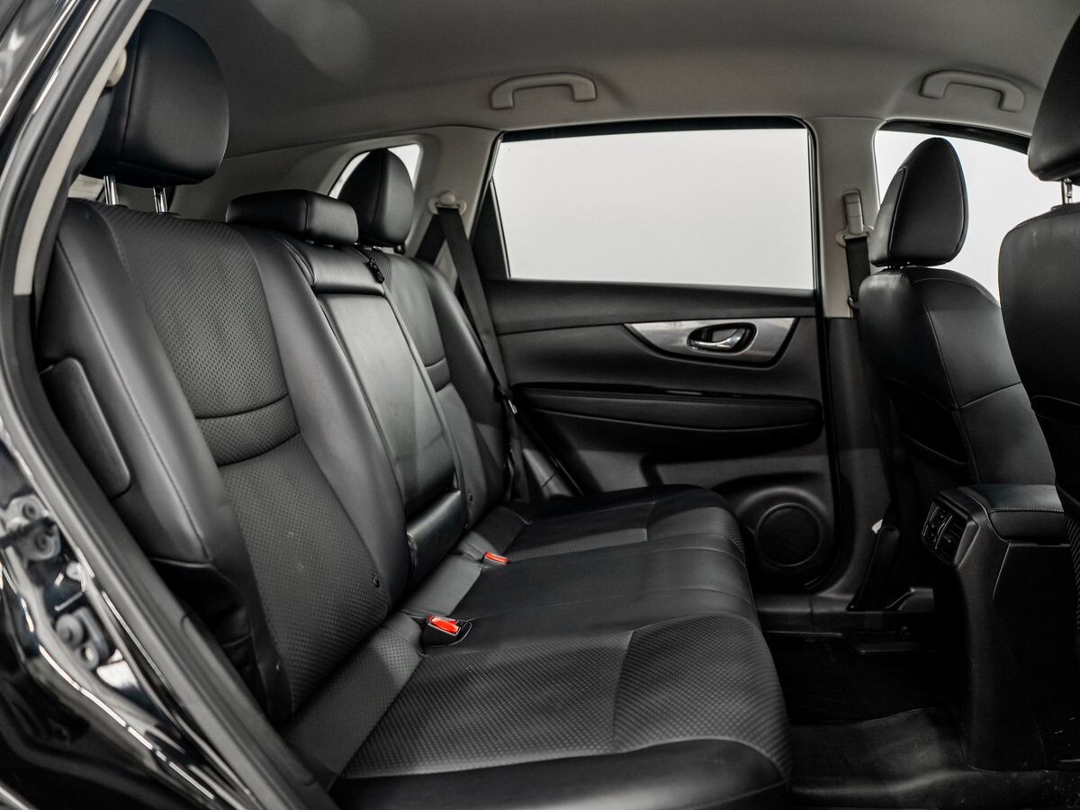 Nissan X-Trail 2015 - фото автомобиля